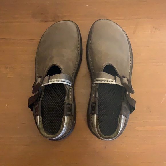 Women’s Chaco closed toe size 7.5 - Picture 2 of 5